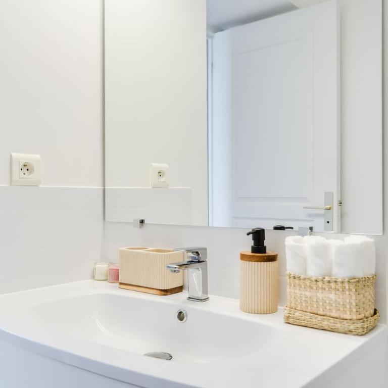 Appartment T3 Corniche Kennedy - Front Mer - Vallon - Apartment mit 2 Schlafzimmern und Meerblick - 26