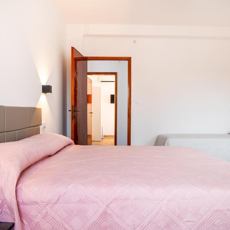 Casa Venezia Stazione - Chambre Triple Basique avec Salle de Bains Commune - 10
