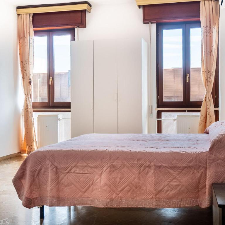 Casa Venezia Stazione - Chambre Triple Basique avec Salle de Bains Commune - 13