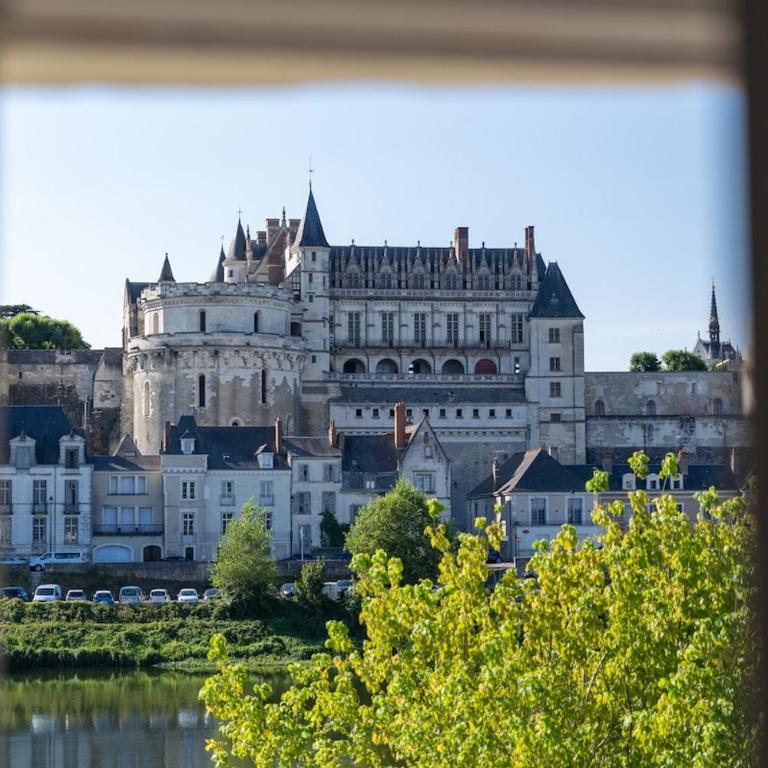 Dormez face au Château Royal, Spa, Ile d'Or - Maison 3 Chambres - 65