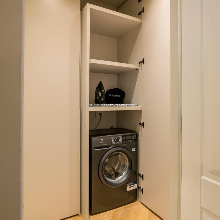 TheLuxe Residences - One-Bedroom Apartment - 1