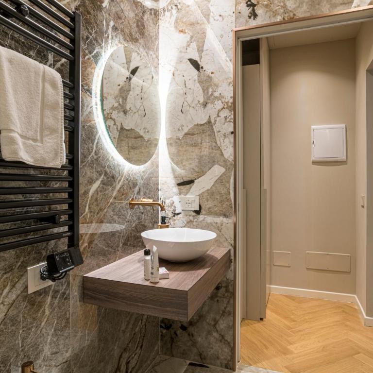 TheLuxe Residences - One-Bedroom Apartment - 3