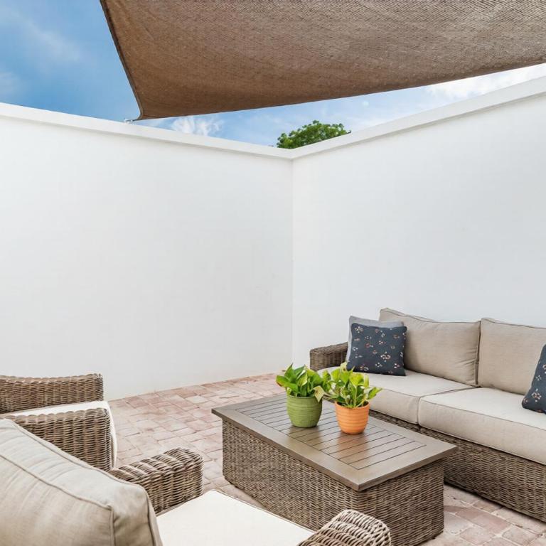 Stylish & bright contemporary 3BD I Pool! - Maison 3 Chambres - 5