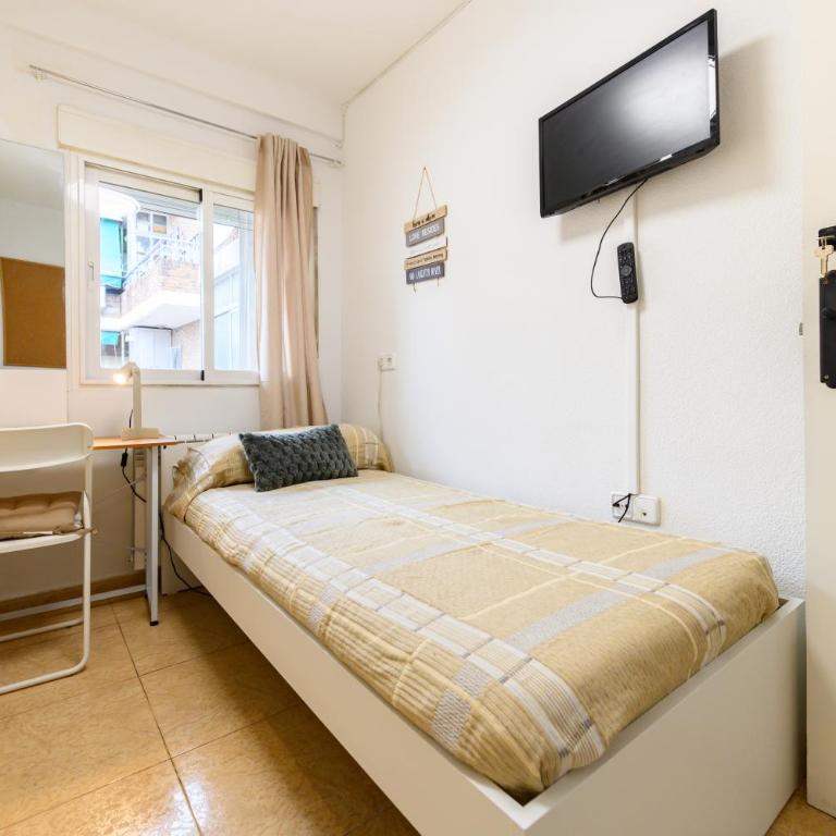 PAL202B - Piso de 4 dormitorios en Villaverde - Alquiler temporal - Apartment - 19