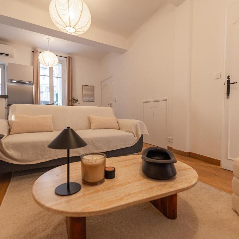Appartement, 2 pièces Traversant, Balcon, Cannes & Forville & Suquet - Appartement 1 Chambre - 23