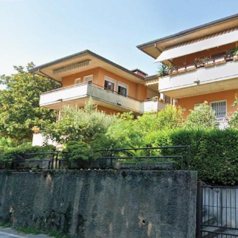 LovelyWillyhome - Appartamento con Vista Lago - 2