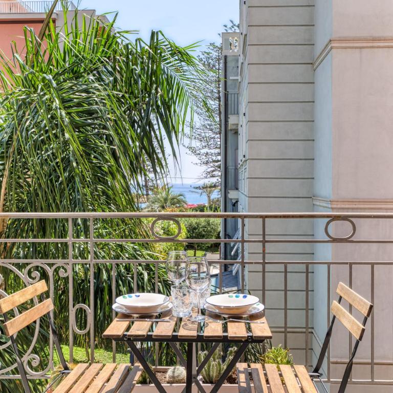 Palm House Bordighera - Appartement 2 Chambres avec Balcon et Vue sur la Mer - 9