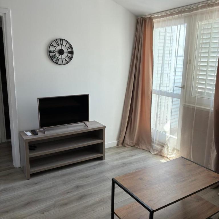 Budva Centar - Apartman sa 1 Spavaćom Sobom - 5
