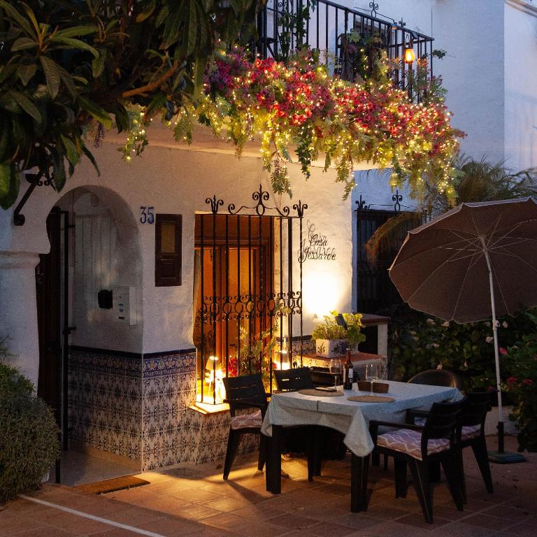 Casa Jessaroo - Two-Bedroom House - 13
