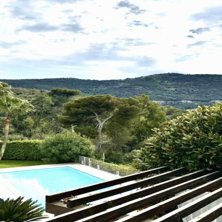 Maisonn La Turbie - Privateee pool - Maison 5 Chambres - 5