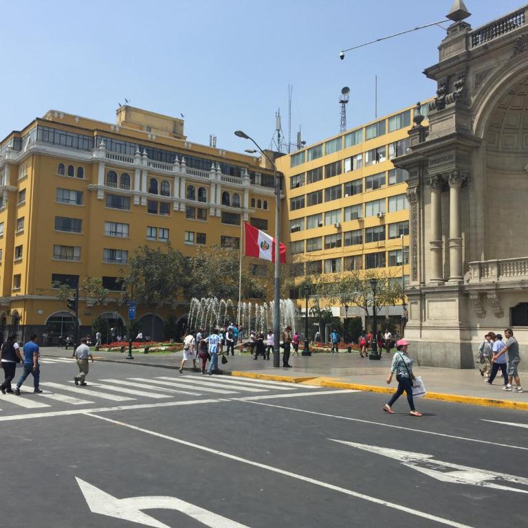 Best place in Plaza Mayor Lima, Pizarro building - Apartment with Balcony - 42