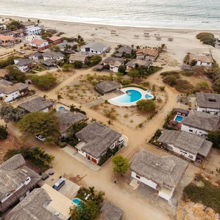 Spondylus Beach House I - Five-Bedroom House - 40