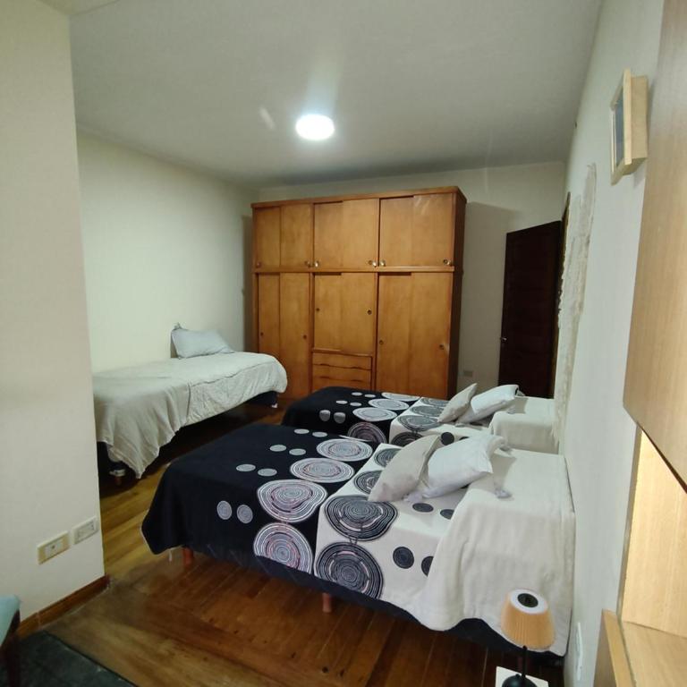 Refugio Quilmes Centro - Work & Relax - Habitación Cuádruple Confort - 13