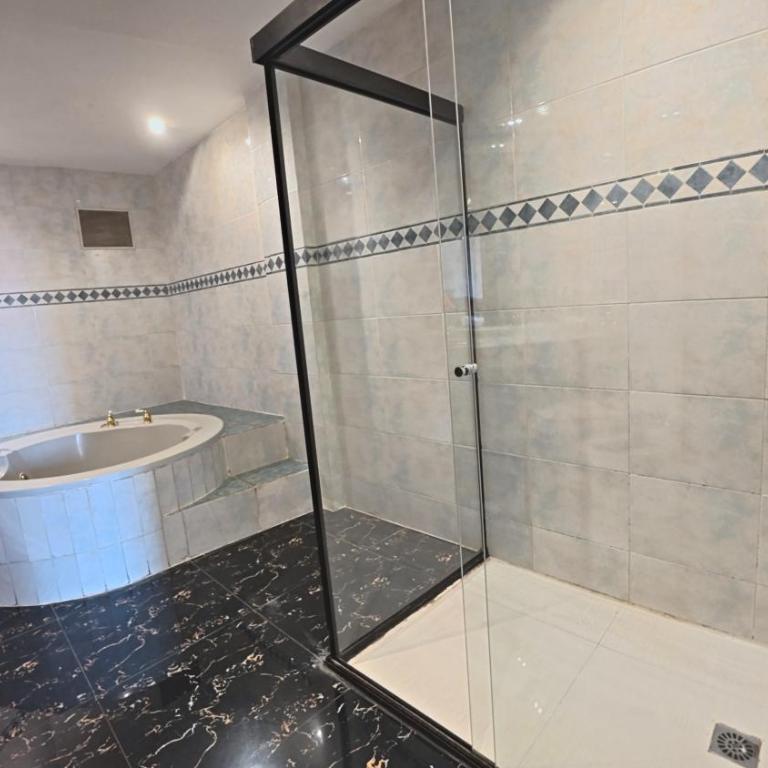Gran Hotel Santa Cruz - Suite Executive - 13