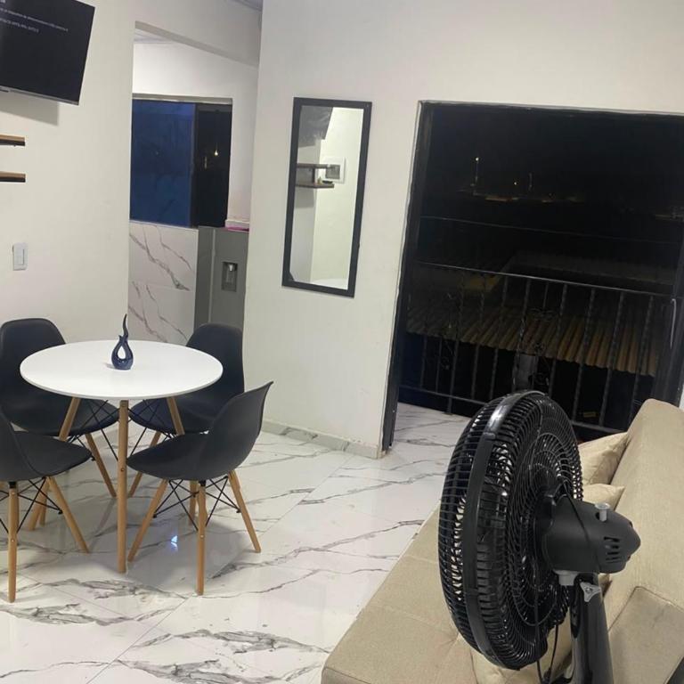 ELEGANTE APARTA ESTUDIO EN El Espinal, Tolima - Apartamento de 1 dormitorio - 4