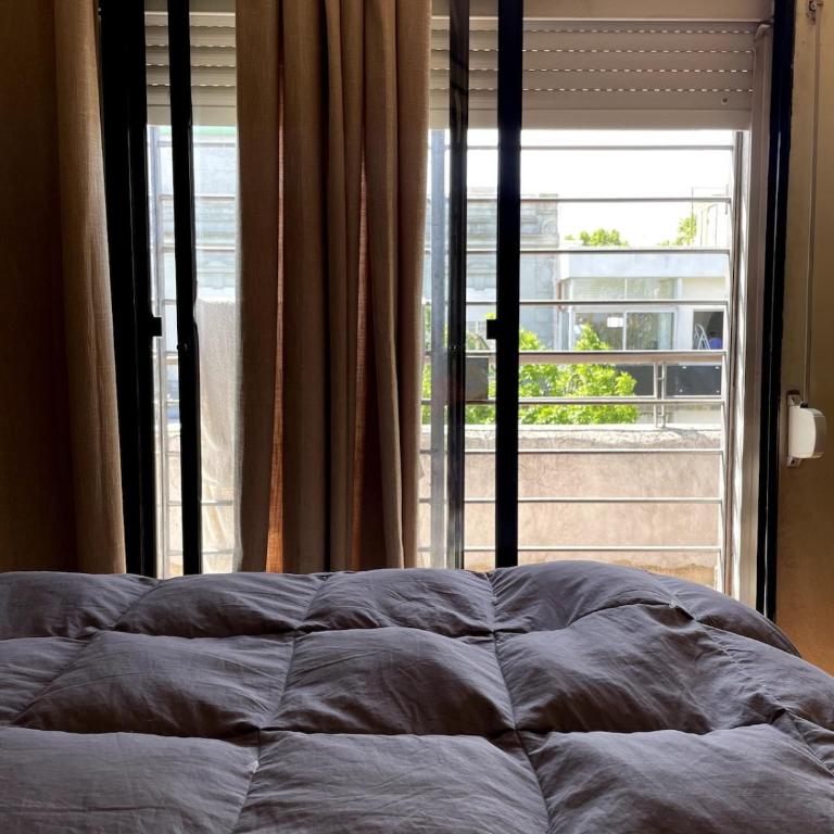 Dúplex 80m2 Luminoso 3Hab 2Ba Cerca Rambla y Centro - Apartamento de 3 dormitorios - 44