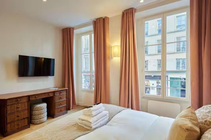 Beautiful new triplex on Place des Vosges - Villa - 16