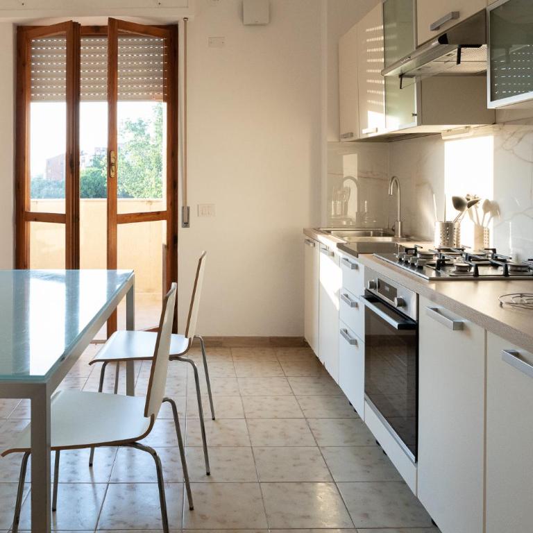 Casa Galana - Appartamento con 2 Camere da Letto e Balcone - 6