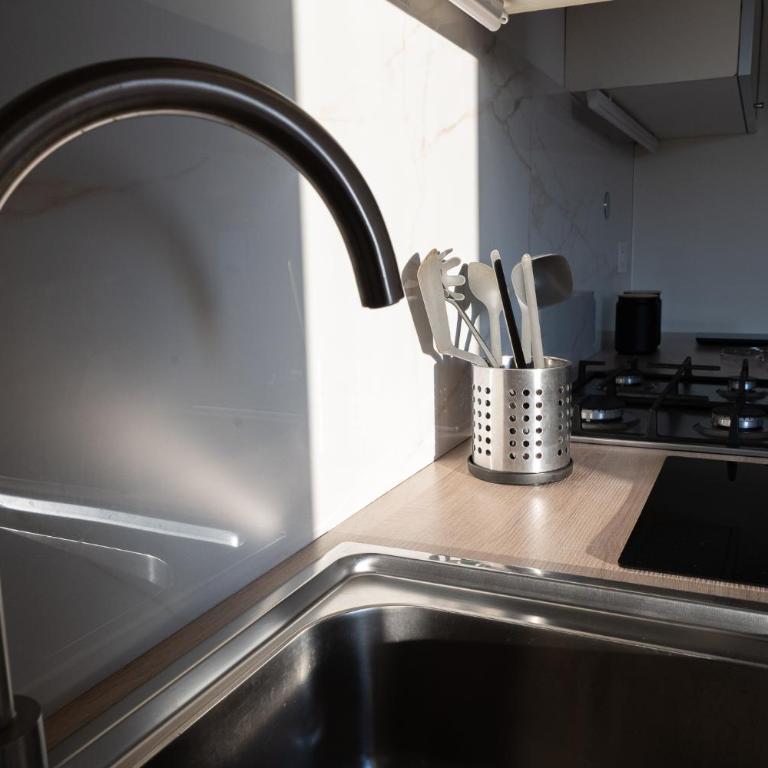 Casa Galana - Appartamento con 2 Camere da Letto e Balcone - 15