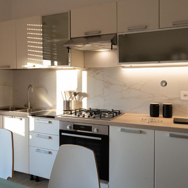 Casa Galana - Appartamento con 2 Camere da Letto e Balcone - 32