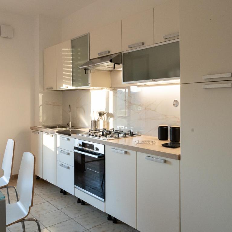 Casa Galana - Appartamento con 2 Camere da Letto e Balcone - 40