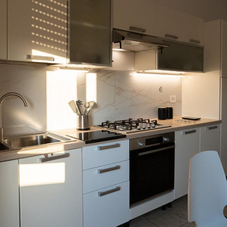 Casa Galana - Appartamento con 2 Camere da Letto e Balcone - 54