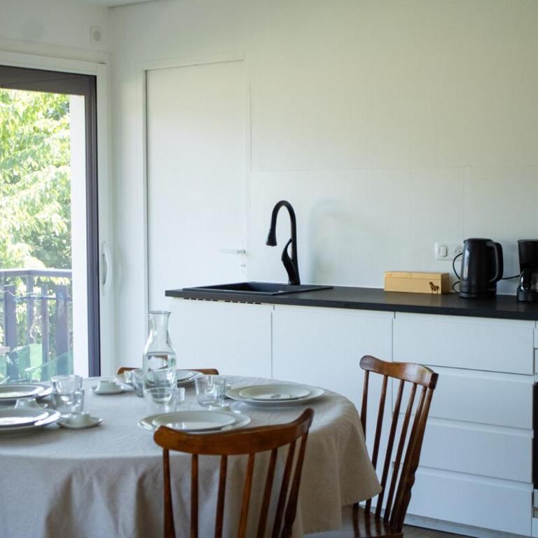 Maison de charme, vue montagne, proche lac - Villa con 2 Camere da Letto - 14