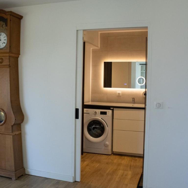 Maison de charme, vue montagne, proche lac - Villa con 2 Camere da Letto - 56
