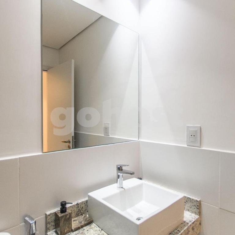 Brand New Studio with Workspace & BBQ Balcony - Apartamento - 21
