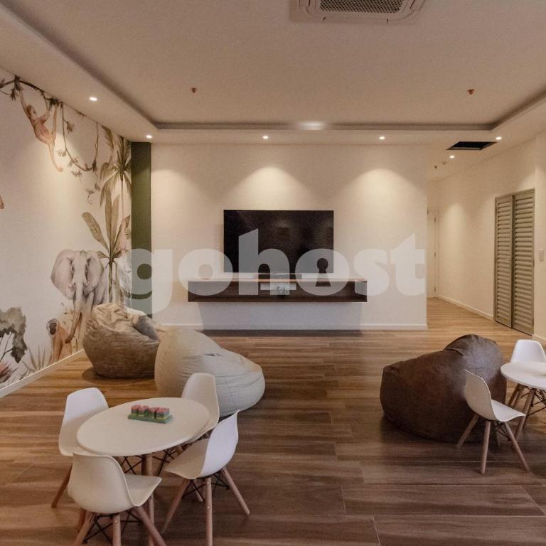 Brand New Studio with Workspace & BBQ Balcony - Apartamento - 33
