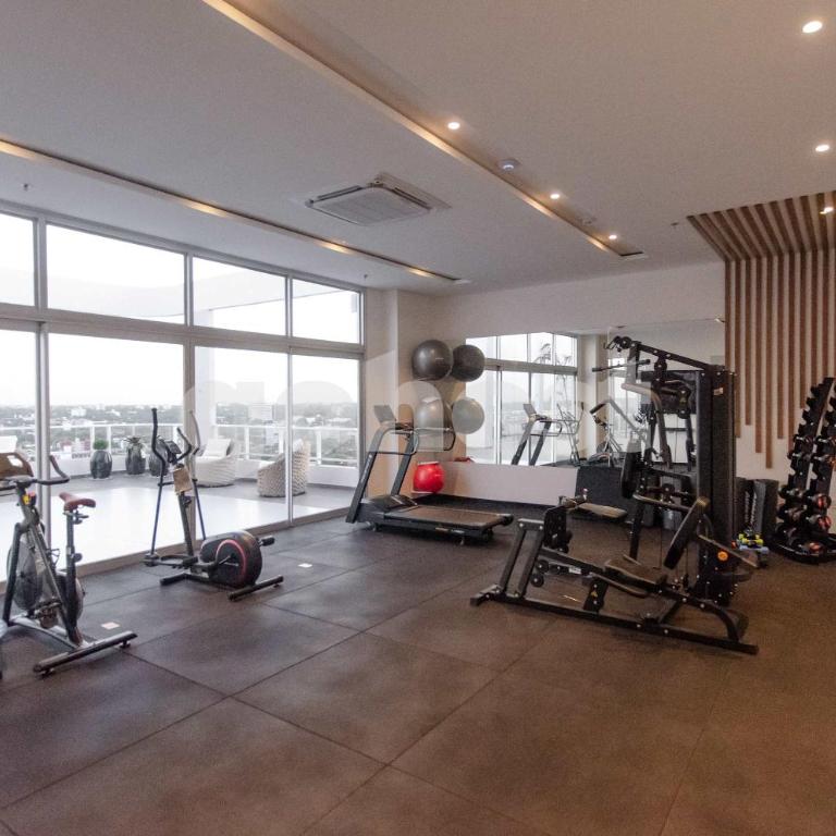 Brand New Studio with Workspace & BBQ Balcony - Apartamento - 38