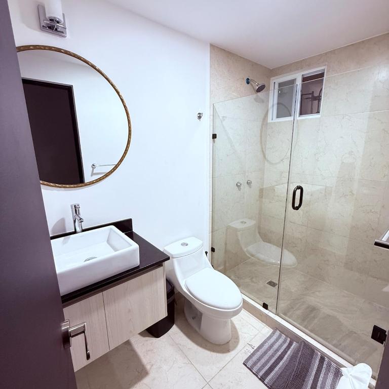 Spacious 3BR Pool & Padel - Appartement 3 Chambres - Étage Supérieur - 33