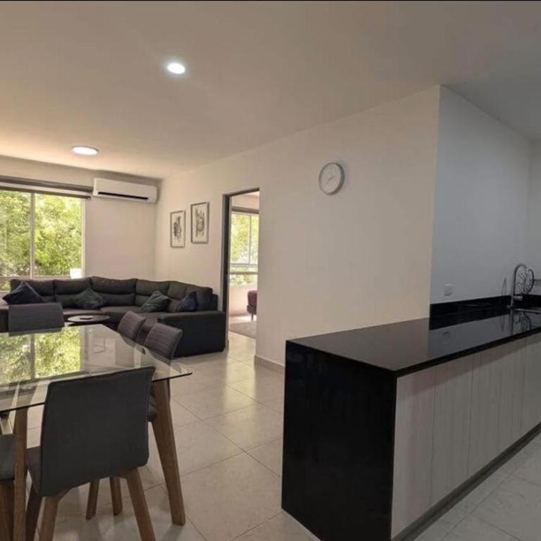 Spacious 3BR Pool & Padel - Appartement 3 Chambres - Étage Supérieur - 37