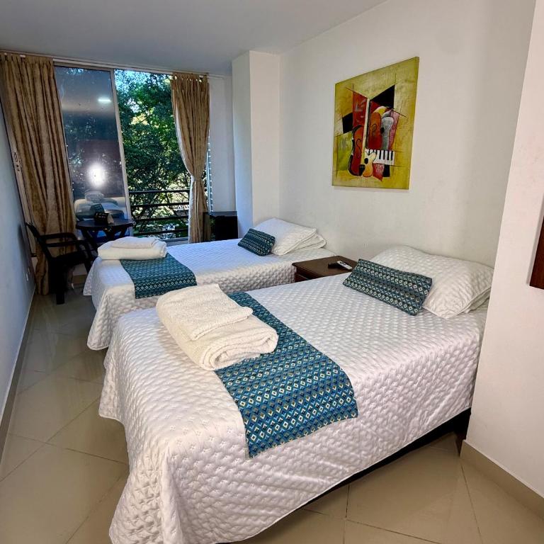 Living Montes - Habitación Triple Estándar - 1