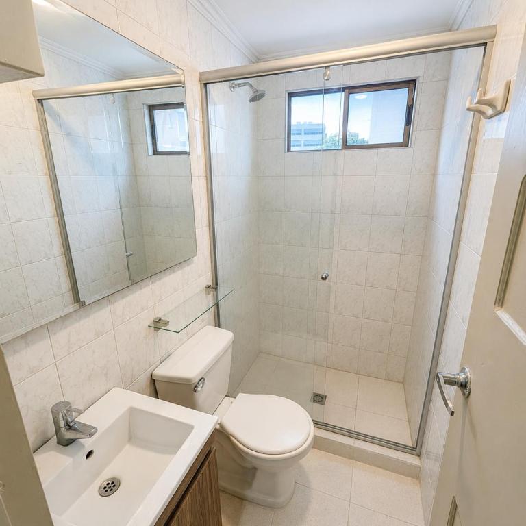 Escapada urbana con parqueadero - Apartamento de 1 dormitorio - 2
