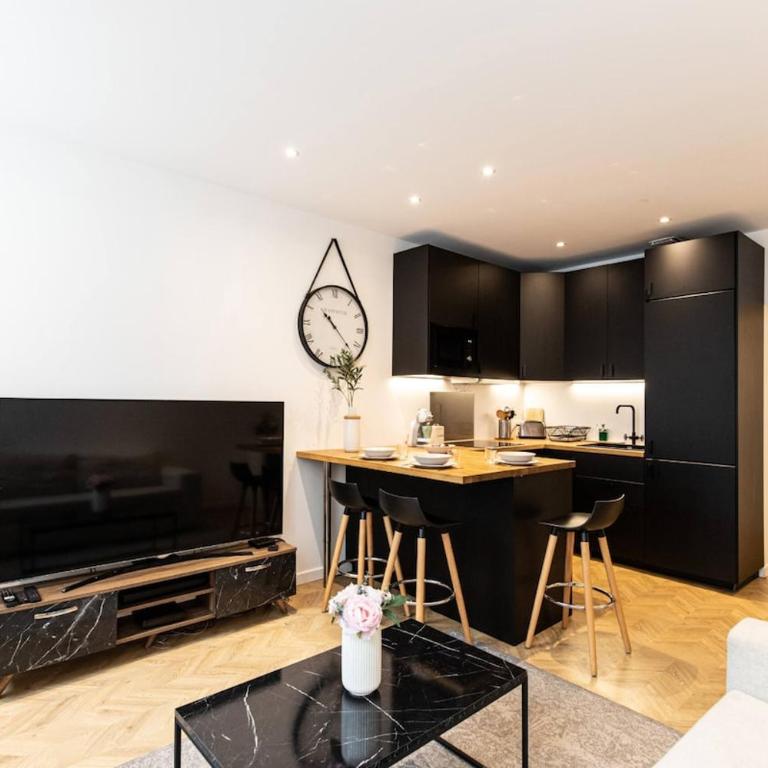 Le Greco - Appartement T3 Hypercentre Saint-Étienne - Apartamento de 2 dormitorios - 2