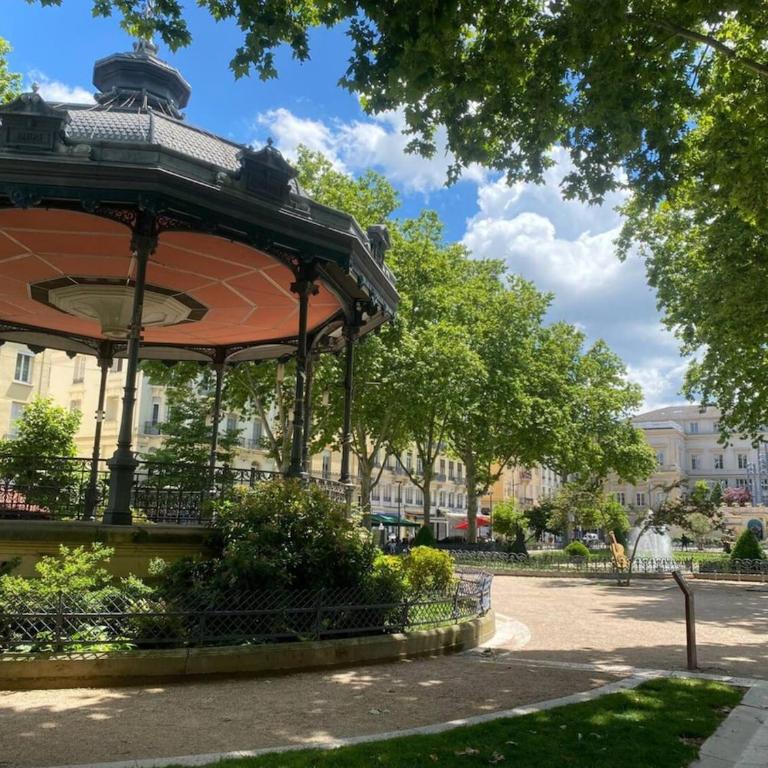 Le Greco - Appartement T3 Hypercentre Saint-Étienne - Apartamento de 2 dormitorios - 13