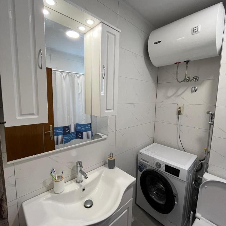 A3 Budva - Apartman sa 2 Spavaće Sobe - 1