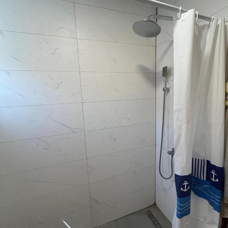 A3 Budva - Apartman sa 2 Spavaće Sobe - 7