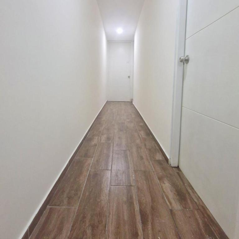 Apartamento de 2 habitaciones con balcón y Wifi - Two-Bedroom Apartment with Balcony - 12