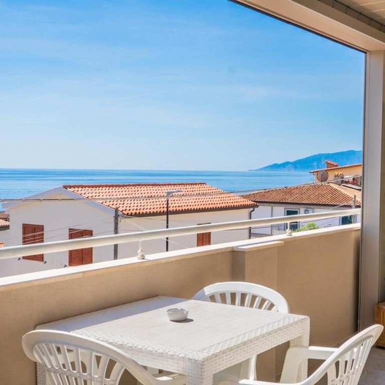 Casa Alyssa, new AC - WiFi - Appartamento con 1 Camera da Letto - 37