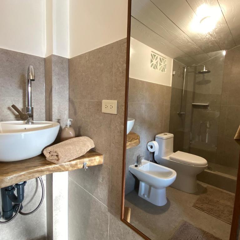 Coral Tree Lodge Tena - Two-Bedroom House - 2