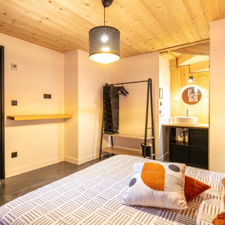Gite Le Grand Cerf, 14 personnes - Appartement - 34