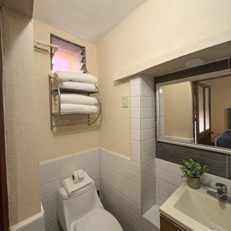 Rinconcito de Galarza 28 - Budget Twin Room - 15