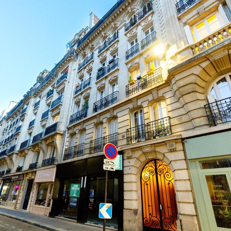 Elegant 2BR - Sleeps 6 - Steps from Arc de Triomphe - Superior Apartment mit 2 Schlafzimmern - 37