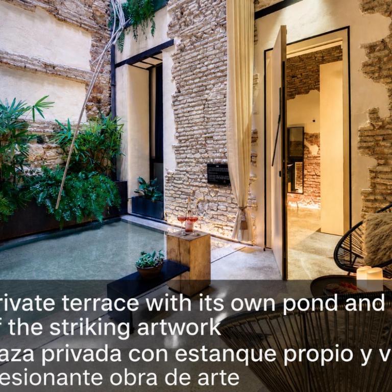 Coeo Despertar Rooftop Terrace Exclusive Apartments - Zen Suite, Patio with Water & Art - 14