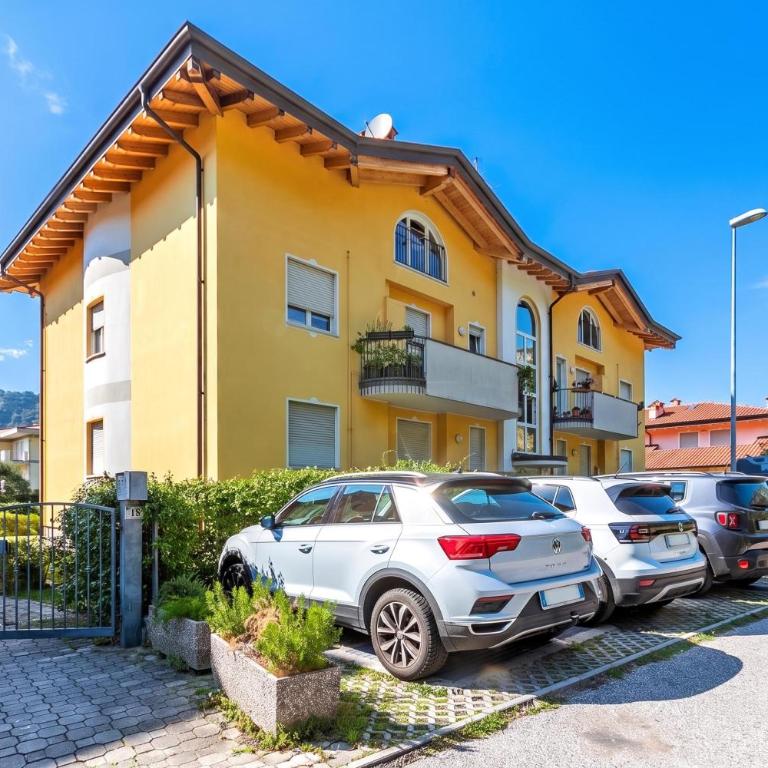 Torbole On the Moon Apartment near Beach - Happy Rentals - Apartment mit Blick auf die Berge - 9