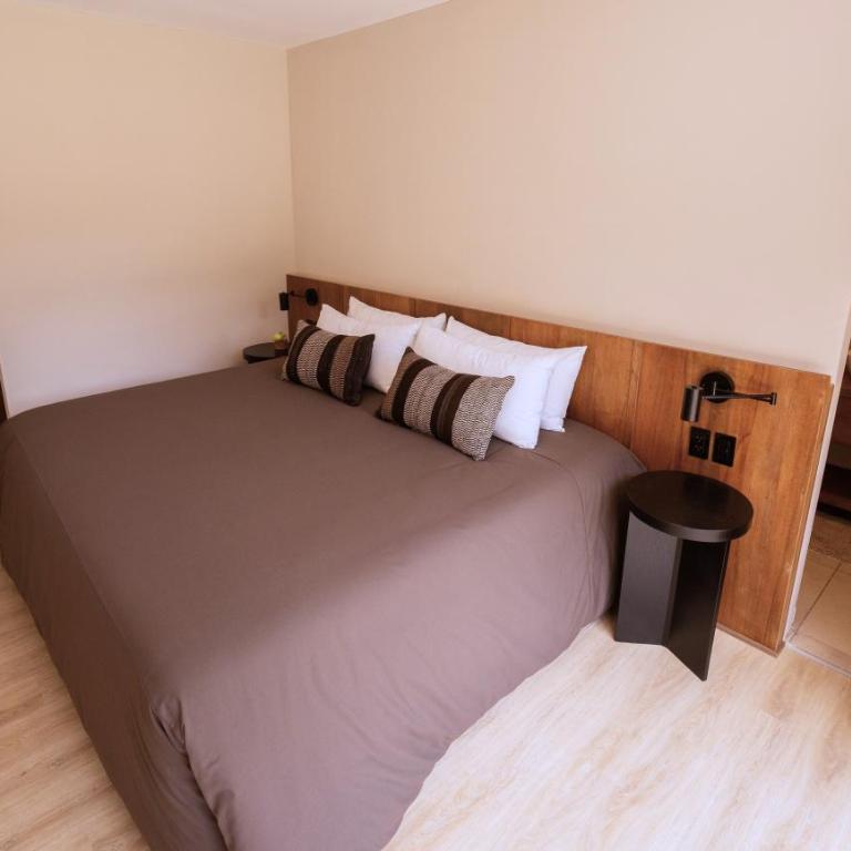 Earth Tones Tiny Homes & Suites - Family Suite - 13