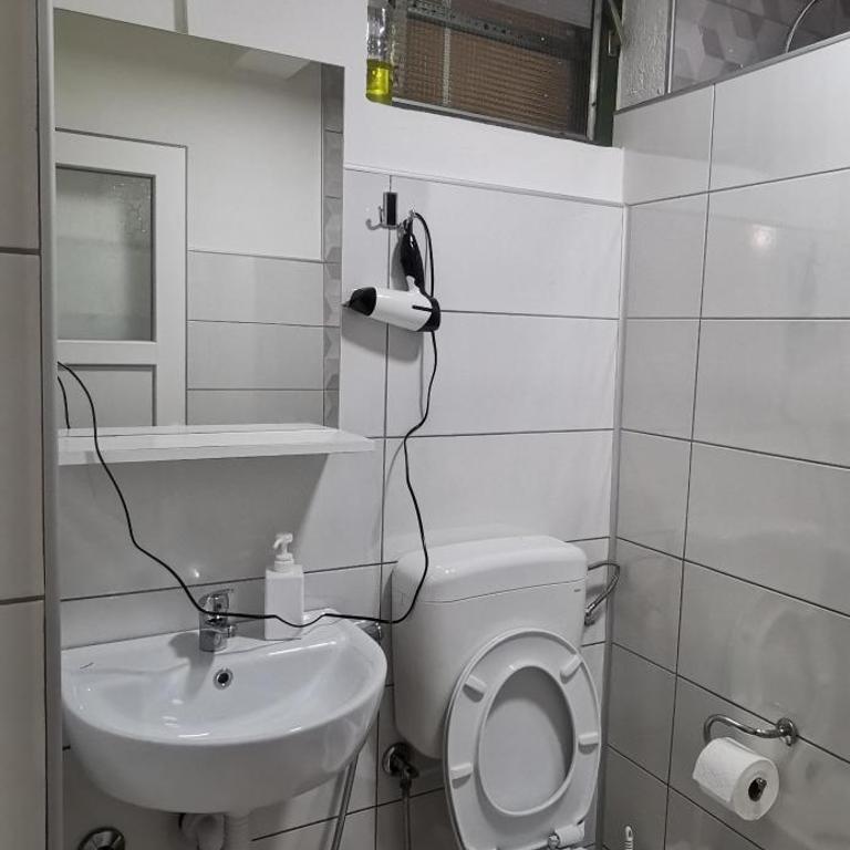 White Apartment Sarajevo - Free Parking - Porodični Apartman sa 2 Spavaće Sobe - 28