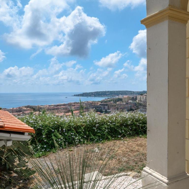 Magnifique Villa d'époque vue mer, plage à 12 min à pieds - Villa - 94